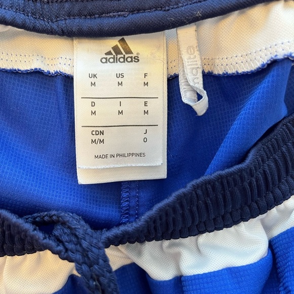 Adidas kid’s Blue Athletic Shorts size medium - Picture 3 of 5